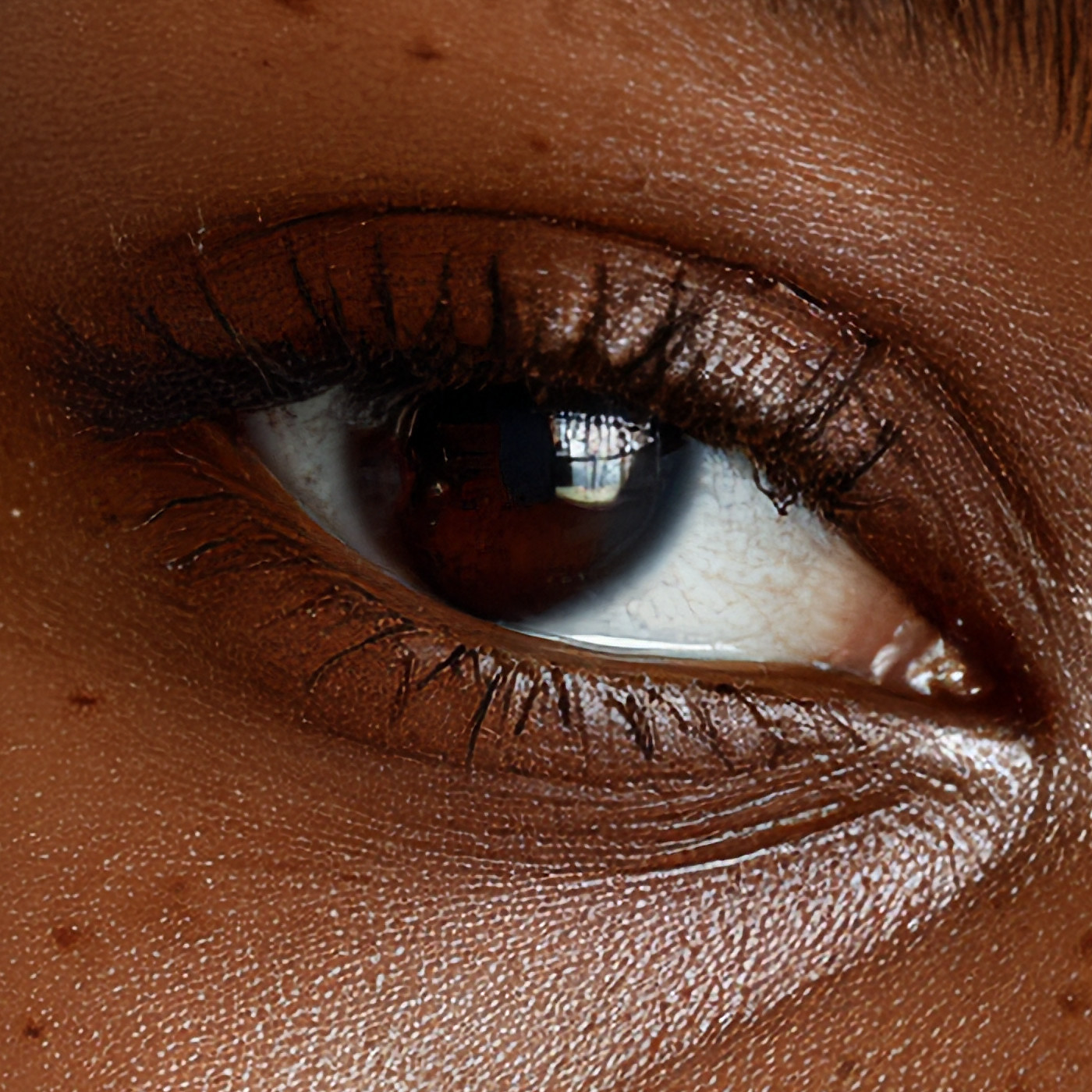 RTX VSR 4x upscale: individual eyelashes, skin pores, freckles and the catchlight in the iris all resolved
